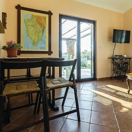 Stunning In With Wifi Holiday home