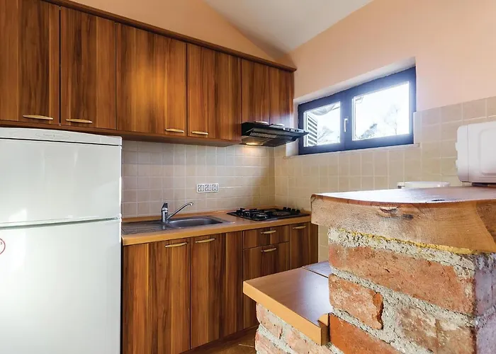 Stunning In With Wifi * 메덜린