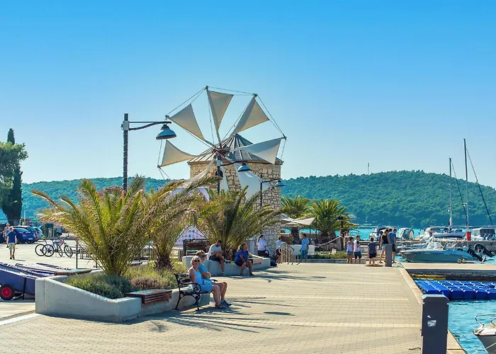 Stunning In With Wifi