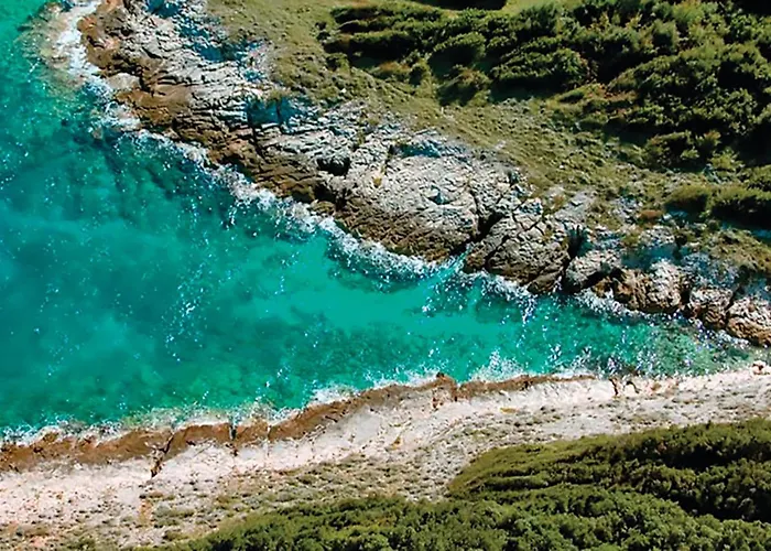 Stunning In With Wifi 메덜린