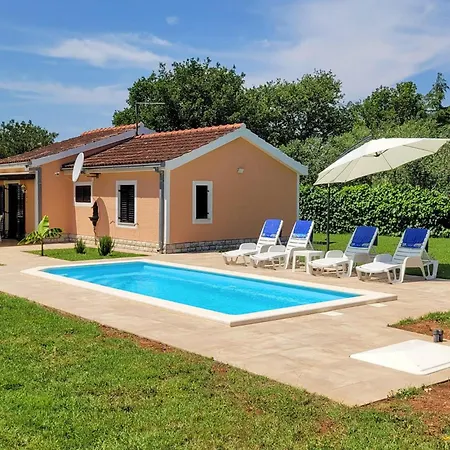 Stunning In With Wifi Holiday home *